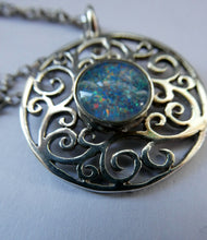 Load image into Gallery viewer, Vintage Scottish Silver Pendant 1989 Edinburgh Hallmark
