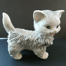 Load image into Gallery viewer, Edeard Mobley White Cat 1960 with Squeaky Noise
