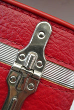 Load image into Gallery viewer, 1960s Vintage Red Antler Vanity Case Make Up Box. Working Combination Lock
