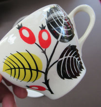 Load image into Gallery viewer, 1950s Wade Red Berries Rosehip Pattern, Trio: Cup, Saucer and Side Plate
