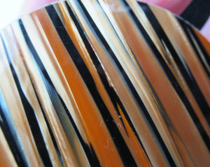 1960s Melissa Tiger Stripe Vintage Pressed Face Powder Compact