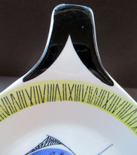 Load image into Gallery viewer, NORWEGIAN Flamingo Open Serving Dish / Skillet with Abstract Fish Design. Bamboo Pattern (Bambus) Designed by Inger Waage
