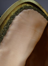 Load image into Gallery viewer, 1930s Art Deco Aztec Revival Embroidered Tapesty Evening Bag
