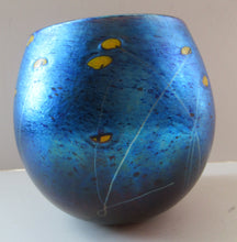 Load image into Gallery viewer, 1981 Siddy Langley 1981 British Studio Glass Iridescent Bowl 
