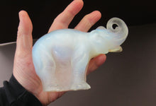 Load image into Gallery viewer, Rare 1930s Oplaescent Jobling Glass Elephant Figurine
