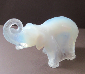 Rare 1930s Oplaescent Jobling Glass Elephant Figurine