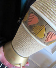 Load image into Gallery viewer, Vintage 1950s 1960s Quartite Creative Corp Style Chalkware Table Lamp
