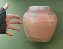 Load image into Gallery viewer, 1940s British Art Pottery Upchurch Vase Pink and Grey Colour
