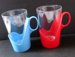 Four Vintage Pyrex Cups with Removable Plastic Holders. Space Age