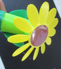 Load image into Gallery viewer, 1960s Flower Power Hong Kong Battery Hand Held Fan
