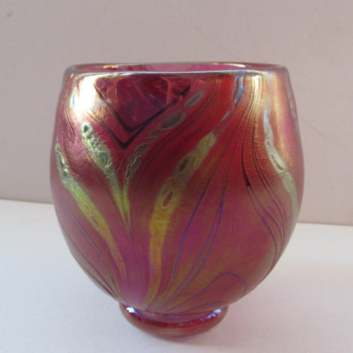 1990s Caithness Lanmara Scottish Studio Art Glass Bowl Pink and Iridescent Trails