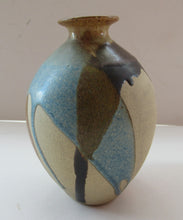 Load image into Gallery viewer, 1980s Graham Peter Glynn Stoneware British Studio Pottery Vase

