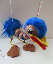 Load image into Gallery viewer, 1970s Pelham Puppet Rod Hull&#39;s Emu

