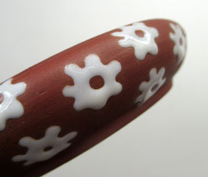 1950s DANISH ART POTTERY Rosy Ring by Zeuthen Keramik by Edith Nielsen. Terracotta Glaze and Raised Gloss White Flowers