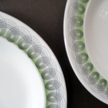 Load image into Gallery viewer, ERIC RAVILIOUS. Vintage 1950s Wedgwood SIX SOUP BOWLS. Persephone / Harvest Festival Pattern
