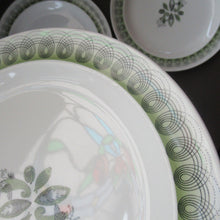 Load image into Gallery viewer, ERIC RAVILIOUS. Vintage 1950s Wedgwood FOUR DESSERT PLATES. Persephone / Harvest Festival Pattern
