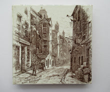 Load image into Gallery viewer, Victorian Mintons Tile. Cardinal Beaton&#39;s House in Edinburgh
