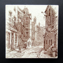 Load image into Gallery viewer, Victorian Mintons Tile. Cardinal Beaton&#39;s House in Edinburgh
