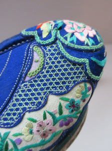 ANTIQUE 1920s Chinese Shoes or Slippers