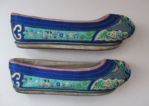 ANTIQUE 1920s Chinese Shoes or Slippers