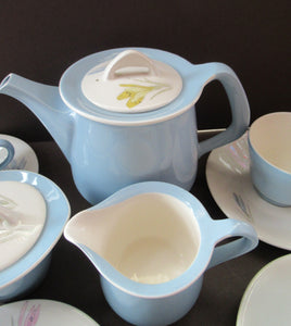 1950s NOREWEGIAN Figgjo Flint CROCUS PATTERN Tea Set 