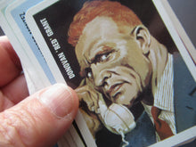 Load image into Gallery viewer, RARE 1967 Vintage JAMES BOND Card Game: License to Kill (Golden Wonder)
