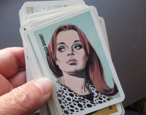 RARE 1967 Vintage JAMES BOND Card Game: License to Kill (Golden Wonder)