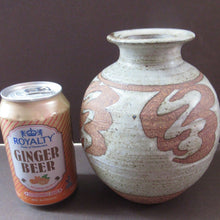 Load image into Gallery viewer, David Heminsley 1980s Stoneware Studio Pottery Vase Scottish
