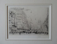 Load image into Gallery viewer, William Walcot Fleet Street London 1931 Etching Pencil Signed
