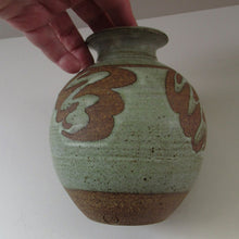 Load image into Gallery viewer, David Heminsley 1980s Stoneware Studio Pottery Vase Scottish
