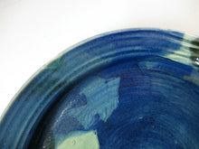 Load image into Gallery viewer, Geroge Ormerod Large Studio Pottery Platter Decoration with Fish
