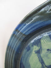 Load image into Gallery viewer, Geroge Ormerod Large Studio Pottery Platter Decoration with Fish
