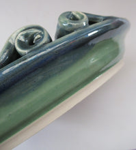Load image into Gallery viewer, Geroge Ormerod Large Studio Pottery Platter Decoration with Fish
