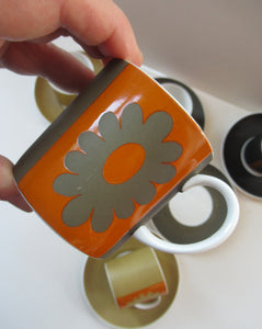 1960s Susie Cooper Wedgwood 6 Coffee Cups and Saucers Carnaby Daisy