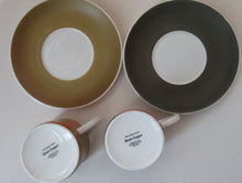 Load image into Gallery viewer, 1960s Susie Cooper Wedgwood PAIR Coffee Cups and Saucers Carnaby Daisy
