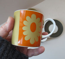 Load image into Gallery viewer, 1960s Susie Cooper Wedgwood PAIR Coffee Cups and Saucers Carnaby Daisy
