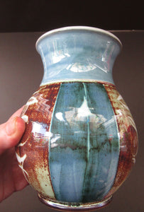 1970s British Art Pottery Aldermaston Pottery Vase. Possibly David Tipler