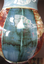 Load image into Gallery viewer, 1970s British Art Pottery Aldermaston Pottery Vase. Possibly David Tipler
