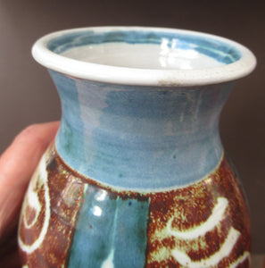 1970s British Art Pottery Aldermaston Pottery Vase. Possibly David Tipler