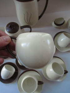 Extensive 1950s Carlton Watre Windswept Coffee Set