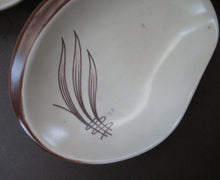 Load image into Gallery viewer, Carlton Ware Small Plates 1950s Brown Windswept Pattern

