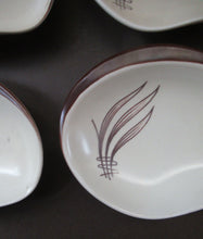 Load image into Gallery viewer, Carlton Ware Small Plates 1950s Brown Windswept Pattern
