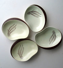 Load image into Gallery viewer, Carlton Ware Small Plates 1950s Brown Windswept Pattern
