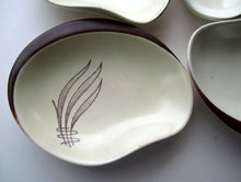 Load image into Gallery viewer, Carlton Ware Small Plates 1950s Brown Windswept Pattern
