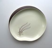 Load image into Gallery viewer, Carlton Ware Windswept Large Plate 1950s Australian Design
