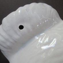 Load image into Gallery viewer, Victorian Antique Staffordshire Chimney Spaniels or Wally Dugs. 1880s PAIR
