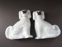 Load image into Gallery viewer, Victorian Antique Staffordshire Chimney Spaniels or Wally Dugs. 1880s PAIR
