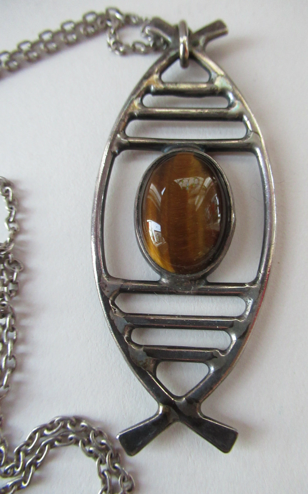 1970s Scottish Silver Pendant Necklace