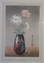 Load image into Gallery viewer, Urushibara Colour WoodBlock Entitled Daises. Pencil Signed
