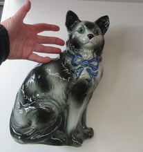 Load image into Gallery viewer, Antique Scottish Pottery Bo&#39;ness Pottery Cats PAIR
